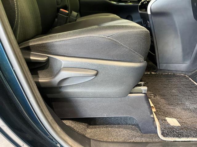 ヴォクシー ハイブリッドＺＳ　煌　７人　純正９型ナビ　バックカメラ　衝突軽減　両側電動スライドドア　Ｂｌｕｅｔｏｏｔｈ　フルセグ　ＥＴＣ　ドラレコ　シートヒーター　ＬＥＤヘッド・フォグ　リアオートエアコン　革巻きステアリング　クルコン（57枚目）