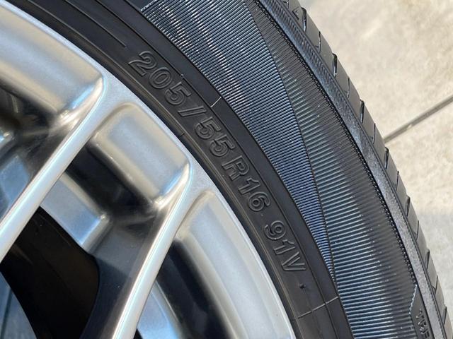 ヴォクシー ハイブリッドＺＳ　煌　７人　純正９型ナビ　バックカメラ　衝突軽減　両側電動スライドドア　Ｂｌｕｅｔｏｏｔｈ　フルセグ　ＥＴＣ　ドラレコ　シートヒーター　ＬＥＤヘッド・フォグ　リアオートエアコン　革巻きステアリング　クルコン（65枚目）