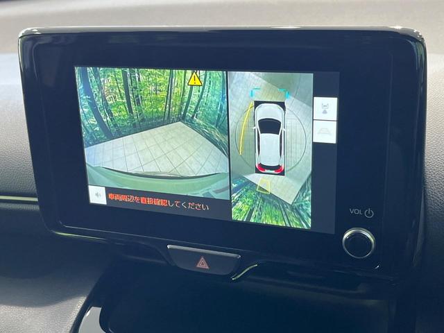 ヤリスクロス Ｚ　純正８型ナビ機能付ディスプレイオーディオ　全周囲カメラ　衝突軽減　レーダークルーズ　Ｂｌｕｅｔｏｏｔｈ　ドラレコ　ＥＴＣ　シートヒーター　ＬＥＤヘッド　オートエアコン　オートライト　革巻きステアリング（5枚目）