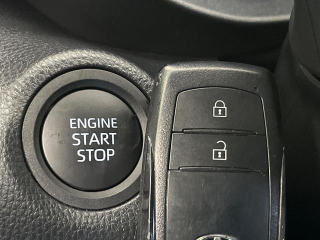 ヤリスクロス Ｚ　純正８型ナビ機能付ディスプレイオーディオ　全周囲カメラ　衝突軽減　レーダークルーズ　Ｂｌｕｅｔｏｏｔｈ　ドラレコ　ＥＴＣ　シートヒーター　ＬＥＤヘッド　オートエアコン　オートライト　革巻きステアリング（29枚目）