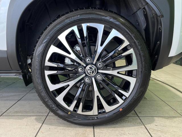 ヤリスクロス Ｚ　純正８型ナビ機能付ディスプレイオーディオ　全周囲カメラ　衝突軽減　レーダークルーズ　Ｂｌｕｅｔｏｏｔｈ　ドラレコ　ＥＴＣ　シートヒーター　ＬＥＤヘッド　オートエアコン　オートライト　革巻きステアリング（61枚目）