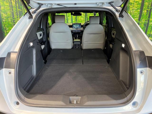 ヴェゼル ｅ：ＨＥＶ　ＰＬａＹ　ガラスルーフ　純正９型ナビ　全周囲カメラ　衝突軽減　アダプティブクルーズ　パワーバックドア　寒冷地仕様　フルセグ　Ｂｌｕｅｔｏｏｔｈ　ＥＴＣ　ドラレコ　シートヒーター　ＬＥＤヘッド　パドルシフト（10枚目）