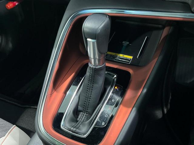 ヴェゼル ｅ：ＨＥＶ　ＰＬａＹ　ガラスルーフ　純正９型ナビ　全周囲カメラ　衝突軽減　アダプティブクルーズ　パワーバックドア　寒冷地仕様　フルセグ　Ｂｌｕｅｔｏｏｔｈ　ＥＴＣ　ドラレコ　シートヒーター　ＬＥＤヘッド　パドルシフト（24枚目）