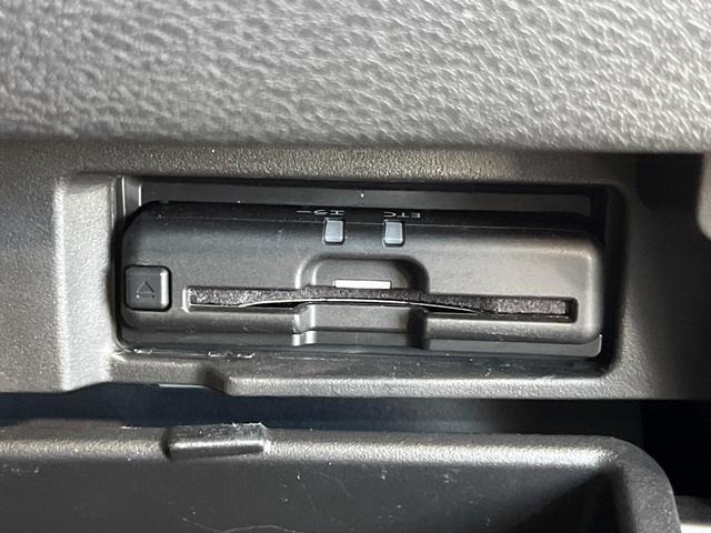 セレナ ｅ－パワー　ハイウェイスターＶ　純正９型ナビ　プロパイロット　全周囲カメラ　衝突軽減　プロパイロット　デジタルインナーミラー　両側パワースライドドア　ＥＴＣ　ドラレコ　フルセグ　Ｂｌｕｅｔｏｏｔｈ　プッシュスタート　スマートキー（32枚目）