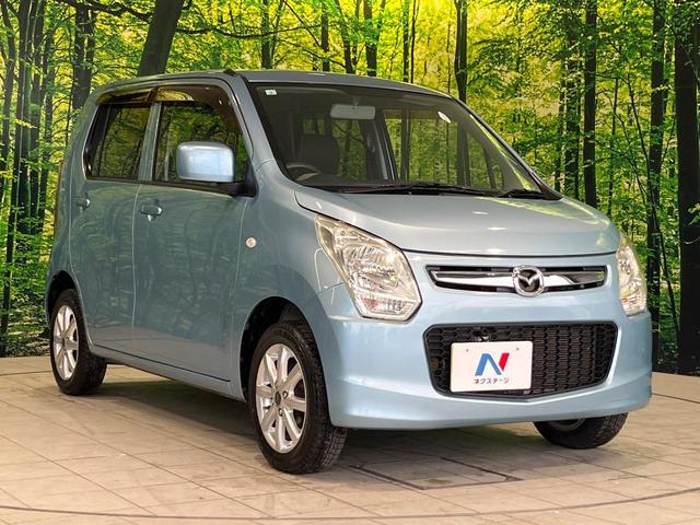 高透明度のガラス皮膜で撥水はもちろん、上質なツヤ・光沢を実現。紫外線や酸性雨から大切な愛車を保護し、色あせ・劣化を防止。「弾スプラッシュコート」、「弾プリミッサコート」からお選びいただけます。