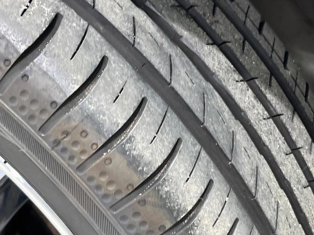 アルトターボＲＳ ベースグレード　ターボ　衝突軽減　ＥＴＣ　シートヒーター　ＬＥＤヘッド　オートエアコン　オートライト　スマートキー　プッシュスタート　革巻きステアリング　パドルシフト　アイドリングストップ　横滑り防止　バニティミラー（52枚目）