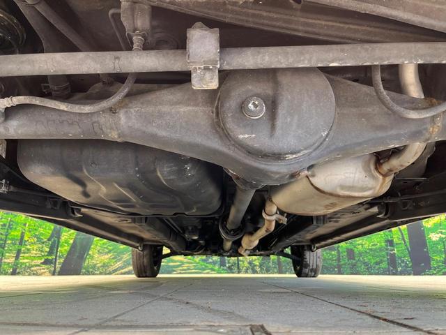 ハスラー ＪスタイルＩＩＩ　４ＷＤ　ＳＤナビ　衝突軽減　ＥＴＣ　Ｂｌｕｅｔｏｏｔｈ　フルセグ　ＨＩＤヘッド　オートライト　アイドリングストップ　シートヒーター　オートエアコン　プライバシーガラス　プッシュスタート　スマートキー（19枚目）