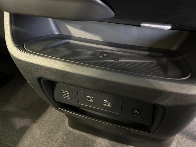 セレナ ｅ－パワー　ハイウェイスターＶ　登録済未使用車　メーカー１２．３インチナビ　全周囲カメラ　衝突軽減　プロパイロット　レーダークルーズ　デジタルインナーミラー　両側パワースライドドア　ＥＴＣ　フルセグ　プッシュスタート　スマートキー（40枚目）