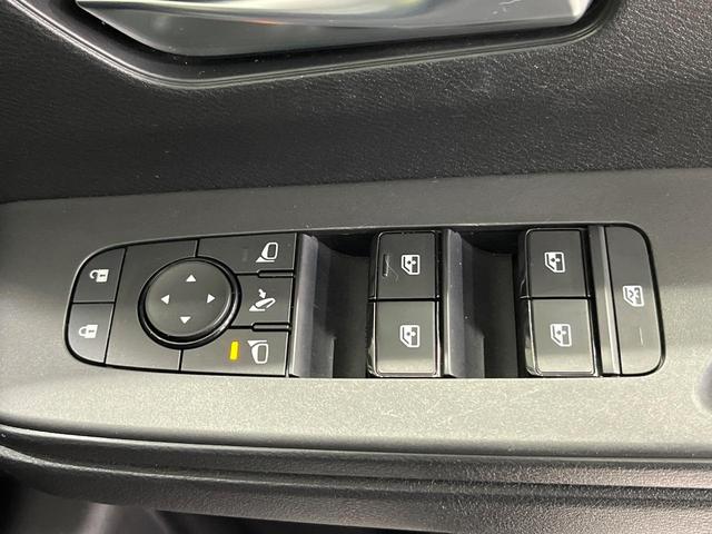 セレナ ハイウェイスターＶ　純正１２．３型ナビ　プロパイロット　全周囲カメラ　後席モニター　両側パワスラ　デジタルインナーミラー　Ｂｌｕｅｔｏｏｔｈ　ＥＴＣ　フルセグ　ＬＥＤヘッド　オートライト　ダブルエアコン　スマートキー（52枚目）