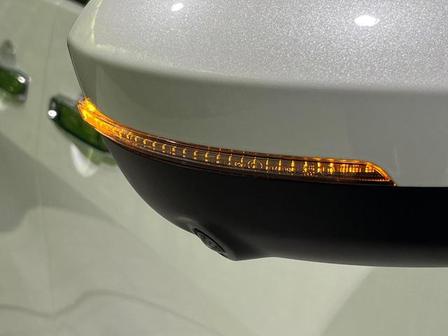 セレナ ハイウェイスターＶ　純正１２．３型ナビ　プロパイロット　全周囲カメラ　後席モニター　両側パワスラ　デジタルインナーミラー　Ｂｌｕｅｔｏｏｔｈ　ＥＴＣ　フルセグ　ＬＥＤヘッド　オートライト　ダブルエアコン　スマートキー（57枚目）