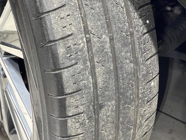 セレナ ハイウェイスターＶ　純正１２．３型ナビ　プロパイロット　全周囲カメラ　後席モニター　両側パワスラ　デジタルインナーミラー　Ｂｌｕｅｔｏｏｔｈ　ＥＴＣ　フルセグ　ＬＥＤヘッド　オートライト　ダブルエアコン　スマートキー（59枚目）