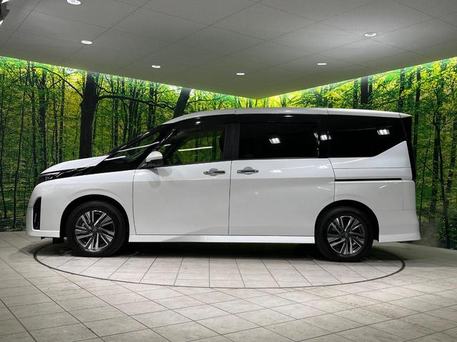 セレナ ハイウェイスターＶ　純正１２．３型ナビ　プロパイロット　全周囲カメラ　後席モニター　両側パワスラ　デジタルインナーミラー　Ｂｌｕｅｔｏｏｔｈ　ＥＴＣ　フルセグ　ＬＥＤヘッド　オートライト　ダブルエアコン　スマートキー（62枚目）