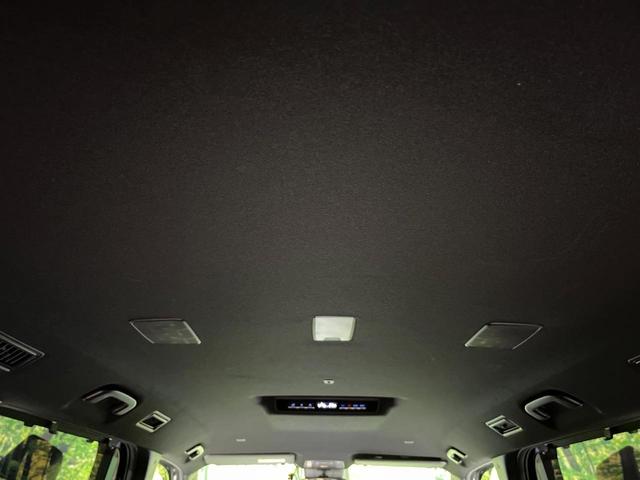 ヴォクシー ハイブリッドＳ－Ｚ　純正１０．５型ナビ機能付ディスプレイオーディオ　バックカメラ　衝突軽減　レーダークルーズ　両側電動スライドドア　Ｂｌｕｅｔｏｏｔｈ　フルセグ　ＥＴＣ　ドラレコ　シートヒーター　リアオートエアコン（36枚目）