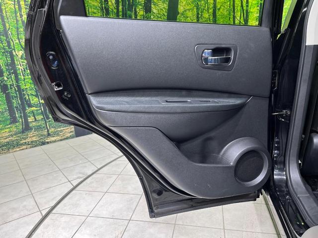 デュアリス ２０Ｇ　ＦＯＵＲ　ガラスルーフ　４ＷＤ　ＳＤナビ　Ｂｌｕｅｔｏｏｔｈ　フルセグ　ＥＴＣ　ＨＩＤヘッド　デュアルオートエアコン　オートライト　スマートキー　革巻きステアリング　電動格納ミラー　プライバシーガラス（37枚目）