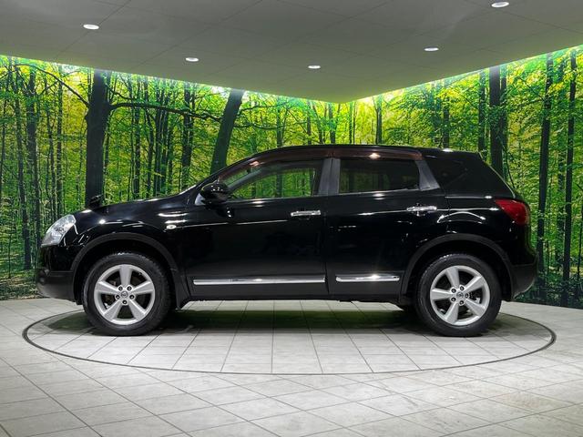 デュアリス ２０Ｇ　ＦＯＵＲ　ガラスルーフ　４ＷＤ　ＳＤナビ　Ｂｌｕｅｔｏｏｔｈ　フルセグ　ＥＴＣ　ＨＩＤヘッド　デュアルオートエアコン　オートライト　スマートキー　革巻きステアリング　電動格納ミラー　プライバシーガラス（49枚目）