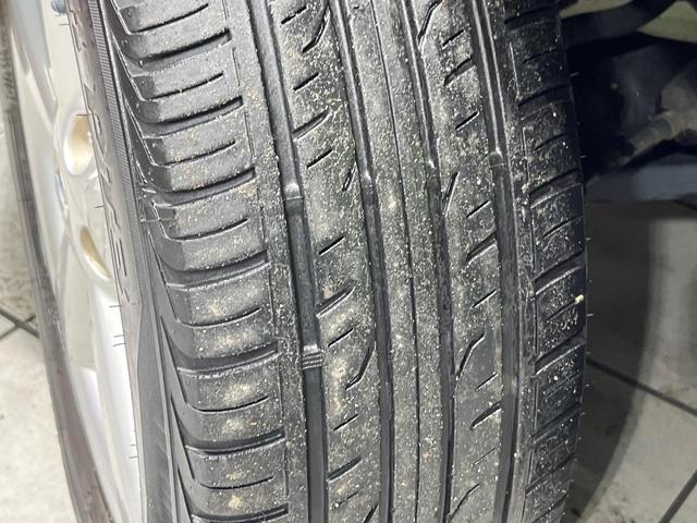 デュアリス ２０Ｇ　ＦＯＵＲ　ガラスルーフ　４ＷＤ　ＳＤナビ　Ｂｌｕｅｔｏｏｔｈ　フルセグ　ＥＴＣ　ＨＩＤヘッド　デュアルオートエアコン　オートライト　スマートキー　革巻きステアリング　電動格納ミラー　プライバシーガラス（53枚目）