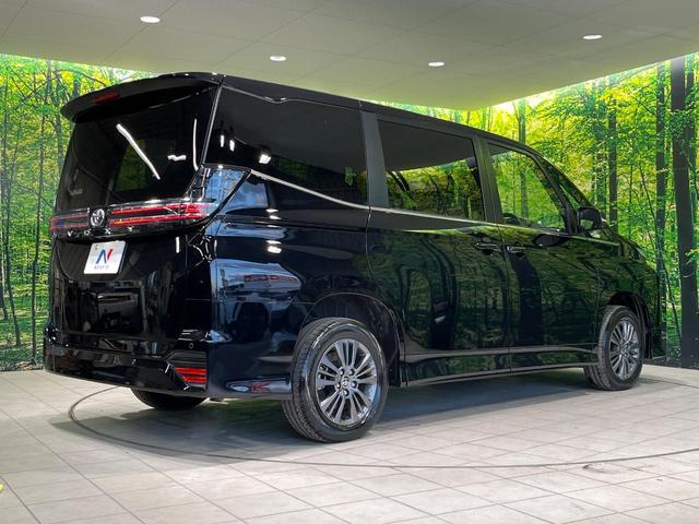 ヴォクシー Ｓ－Ｚ　４ＷＤ　７人乗　純正１０．５型ナビ機能付きディスプレイオーディオ　バックカメラ　衝突軽減　レーダークルーズ　両側電動スライドドア　Ｂｌｕｅｔｏｏｔｈ　フルセグ　ＥＴＣ　ドラレコ　リアオートエアコン（57枚目）