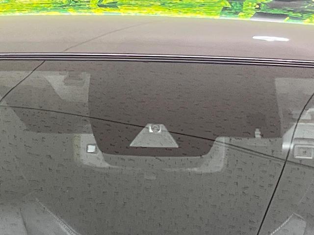 ＲＡＶ４ ハイブリッドＧ　４ＷＤ　寒冷地仕様　純正９型ナビ　衝突軽減　レーダクルーズ　バックカメラ　電動リアゲート　デジタルミラー　Ｂｌｕｅｔｏｏｔｈ　ＥＴＣ　フルセグ　ドラレコ　ＬＥＤヘッド　オートライト　電動格納ミラー（3枚目）