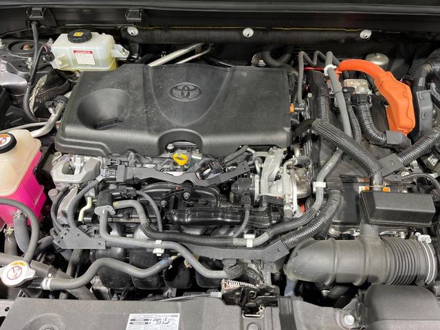 ＲＡＶ４ ハイブリッドＧ　４ＷＤ　寒冷地仕様　純正９型ナビ　衝突軽減　レーダクルーズ　バックカメラ　電動リアゲート　デジタルミラー　Ｂｌｕｅｔｏｏｔｈ　ＥＴＣ　フルセグ　ドラレコ　ＬＥＤヘッド　オートライト　電動格納ミラー（18枚目）