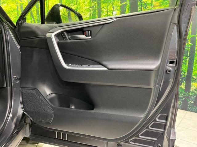 ＲＡＶ４ ハイブリッドＧ　４ＷＤ　寒冷地仕様　純正９型ナビ　衝突軽減　レーダクルーズ　バックカメラ　電動リアゲート　デジタルミラー　Ｂｌｕｅｔｏｏｔｈ　ＥＴＣ　フルセグ　ドラレコ　ＬＥＤヘッド　オートライト　電動格納ミラー（35枚目）