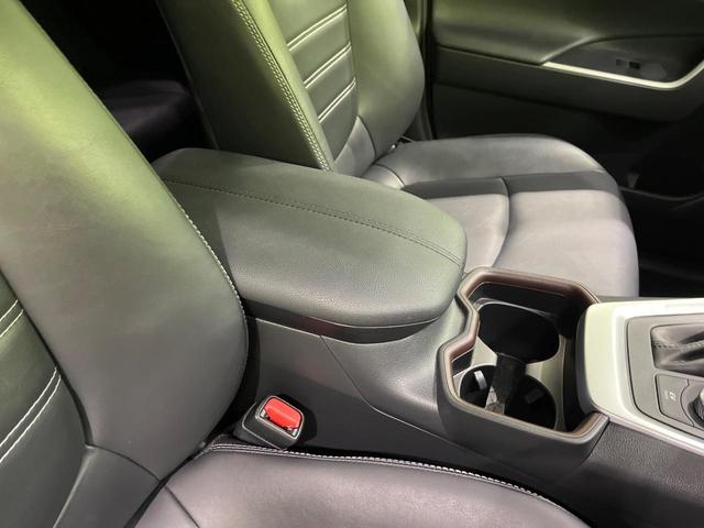 ＲＡＶ４ ハイブリッドＧ　４ＷＤ　寒冷地仕様　純正９型ナビ　衝突軽減　レーダクルーズ　バックカメラ　電動リアゲート　デジタルミラー　Ｂｌｕｅｔｏｏｔｈ　ＥＴＣ　フルセグ　ドラレコ　ＬＥＤヘッド　オートライト　電動格納ミラー（46枚目）