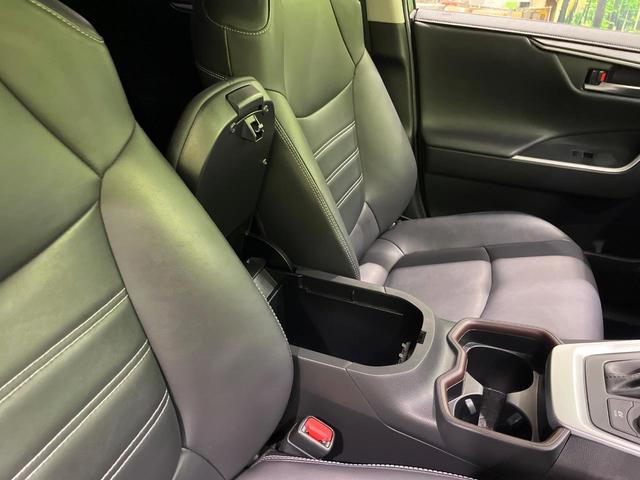 ＲＡＶ４ ハイブリッドＧ　４ＷＤ　寒冷地仕様　純正９型ナビ　衝突軽減　レーダクルーズ　バックカメラ　電動リアゲート　デジタルミラー　Ｂｌｕｅｔｏｏｔｈ　ＥＴＣ　フルセグ　ドラレコ　ＬＥＤヘッド　オートライト　電動格納ミラー（47枚目）