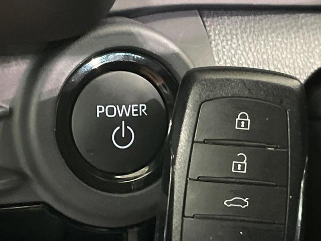 クラウンクロスオーバー Gアドバンスド・レザーパッケージ 4WD メーカー12.3型ディスプレイオーディオ 衝突軽減 全周囲カメラ ETC Bluetooth シートヒーター・エアコン パワーバックドア LEDヘッド ブラインドスポットモニター(28枚目)