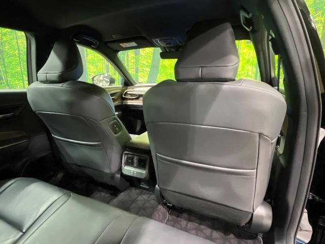 クラウンクロスオーバー Gアドバンスド・レザーパッケージ 4WD メーカー12.3型ディスプレイオーディオ 衝突軽減 全周囲カメラ ETC Bluetooth シートヒーター・エアコン パワーバックドア LEDヘッド ブラインドスポットモニター(30枚目)