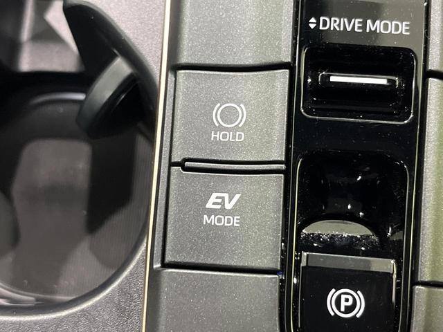 クラウンクロスオーバー Gアドバンスド・レザーパッケージ 4WD メーカー12.3型ディスプレイオーディオ 衝突軽減 全周囲カメラ ETC Bluetooth シートヒーター・エアコン パワーバックドア LEDヘッド ブラインドスポットモニター(48枚目)