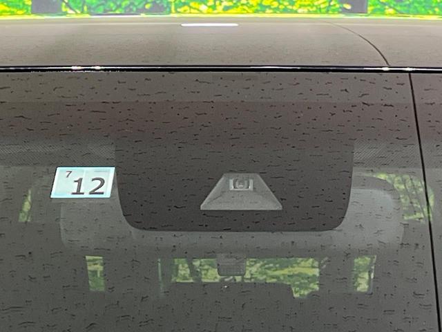 ランドクルーザープラド TX 4WD 7人乗り サンルーフ ルーフレール SDナビ バックカメラ 衝突軽減 レーダークルーズ Bluetooth LEDヘッド オートライト オートハイビーム オートエアコン スマートキー(3枚目)