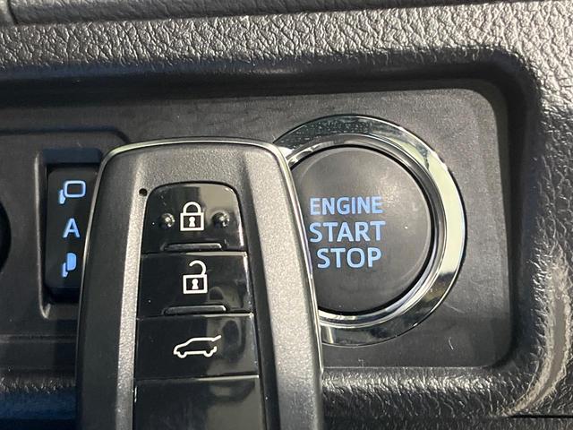 ランドクルーザープラド TX 4WD 7人乗り サンルーフ ルーフレール SDナビ バックカメラ 衝突軽減 レーダークルーズ Bluetooth LEDヘッド オートライト オートハイビーム オートエアコン スマートキー(30枚目)