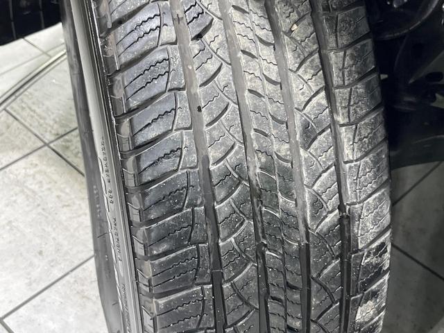 ランドクルーザープラド TX 4WD 7人乗り サンルーフ ルーフレール SDナビ バックカメラ 衝突軽減 レーダークルーズ Bluetooth LEDヘッド オートライト オートハイビーム オートエアコン スマートキー(60枚目)