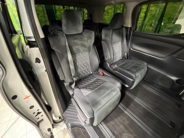 アルファード ２．５Ｓ　後席モニター　両側電動ドア　純正９型ディスプレイオーディオ　バックカメラ　衝突軽減　ＥＴＣ　Ｂｌｕｅｔｏｏｔｈ　レーダークルーズ　ＬＥＤヘッド・フォグ　クリアランスソナー　リアオートエアコン（10枚目）