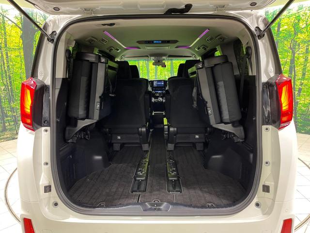 アルファード ２．５Ｓ　後席モニター　両側電動ドア　純正９型ディスプレイオーディオ　バックカメラ　衝突軽減　ＥＴＣ　Ｂｌｕｅｔｏｏｔｈ　レーダークルーズ　ＬＥＤヘッド・フォグ　クリアランスソナー　リアオートエアコン（11枚目）