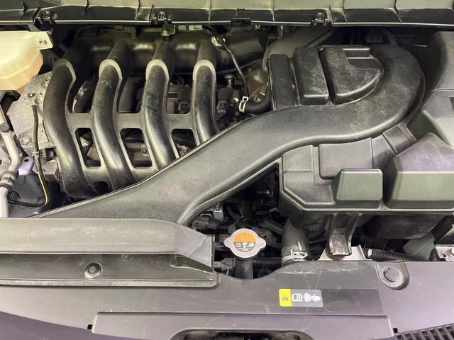 セレナ ハイウェイスターV 4WD 両側パワスラ 純正12.3型ナビ 全周囲カメラ デジタルインナーミラー プロパイロット シートヒーター ステアリングヒーター Bluetooth ETC LEDヘッド オートライト ステリモ(19枚目)