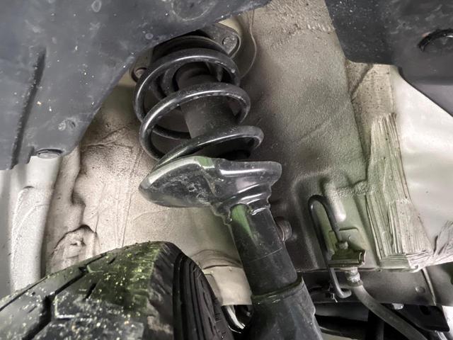 スクラム PCスペシャル 4WD 衝突軽減 CD AM/FMオーディオ ETC ドラレコ オートライト キーレス パワーウィンドウ ヘッドライトレベライザー 車線逸脱警報 横滑り防止装置 電動格納ミラー(20枚目)