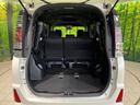 後席を格納すると、これだけの広さが!シーンに合わせたシートアレンジで、大きな荷物も積むことが出来ます♪