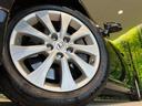 【純正17インチアルミホイール】外観にマッチした純正アルミホイールを装着しております。各種社外アルミホイールや、スタッドレスタイヤも取扱いしております。是非ご相談ください♪
