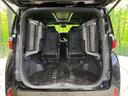 後席を格納すると、これだけの広さが！シーンに合わせたシートアレンジで、大きな荷物も積むことが出来ます♪