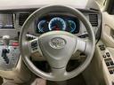 ステアリングも使用感が少なく、きれいな状態となっております♪