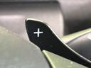 ハイブリッドＴ　純正ナビ　全周囲カメラ　衝突軽減　クルコン　ＥＴＣ　Ｂｌｕｅｔｏｏｔｈ　フルセグ　革巻きステアリング　ＬＥＤヘッド　オートエアコン　オートライト　電動格納ミラー　バニティミラー　プッシュスタート（45枚目）