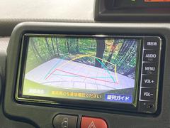 【バックカメラ】駐車時に後方がリアルタイム映像で確認できます。大型商業施設や立体駐車場での駐車時や、夜間のバック時に大活躍！運転スキルに関わらず、今や必須となった装備のひとつです！ 5