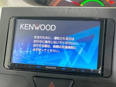 【ナビゲーション】使いやすいナビで目的地までしっかり案内してくれます。各種オーディオ再生機能も充実しており、お車の運転がさらに楽しくなります！！ 3