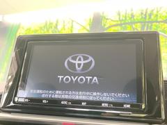 【純正９インチ　ディスプレイオーディオ大画面ディスプレイへお持ちのスマートフォンと連携して、ナビやｂｌｕｅｔｏｏｔｈでの音楽再生が可能です♪デザインはもちろん操作性も良好！別途ナビ機能の取付可能です♪ 4