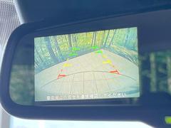 【バックカメラ】駐車時に後方がリアルタイム映像で確認できます。大型商業施設や立体駐車場での駐車時や、夜間のバック時に大活躍！運転スキルに関わらず、今や必須となった装備のひとつです！ 5