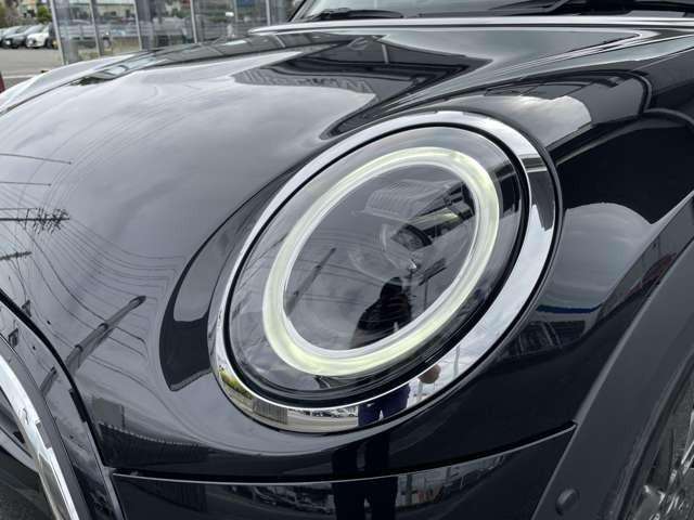 ＭＩＮＩ クーパー　プレミアムプラスパッケージクラシックトリム　Ａｐｐｌｅ　Ｃａｒ　Ｐｌａｙ・シートヒーター・ワイヤレスチャージ・バックモニター・障害物センサー・衝突被害軽減ブレーキ（8枚目）