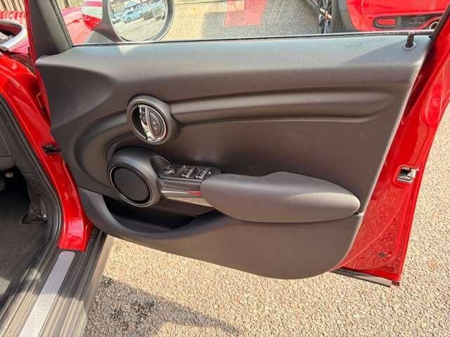 ＭＩＮＩ クーパーＤ　ナビ・バックモニター・障害物センサー（15枚目）