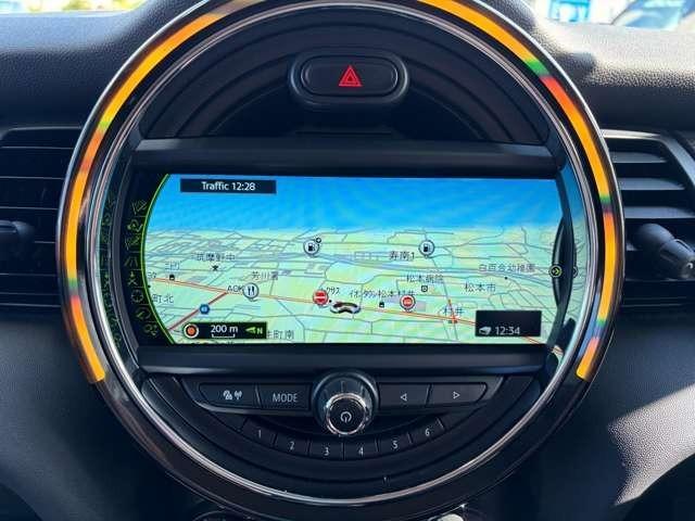 ＭＩＮＩ クーパーＤ　ナビ・バックモニター・障害物センサー（21枚目）