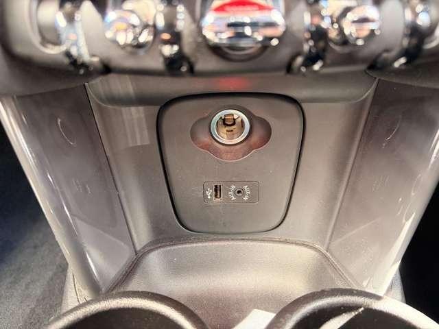 ＭＩＮＩ クーパーＤ　ナビ・バックモニター・障害物センサー（23枚目）