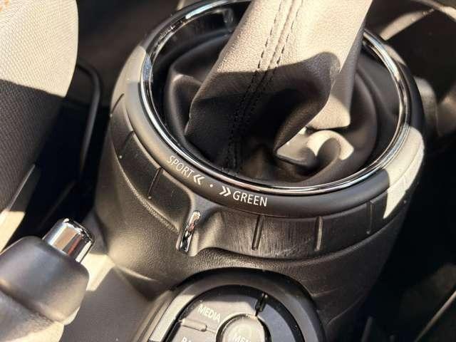 ＭＩＮＩ クーパーＤ　ナビ・バックモニター・障害物センサー（24枚目）